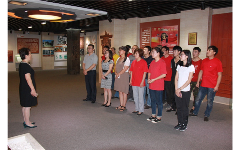 歡迎您加入任氏 與我們共創百年老店的輝煌